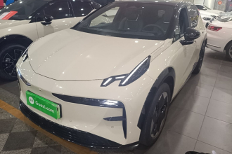 极氪X 2023款 后驱ME版 5座
