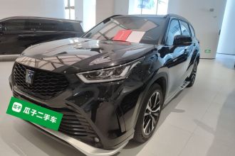 丰田 皇冠陆放 2021款 2.5L HEV四驱尊贵版