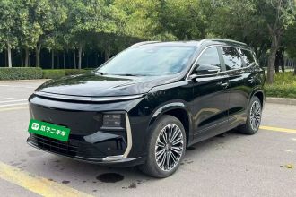 捷途山海L9 2025款 1.5TD 2DHT 旗舰版 6座