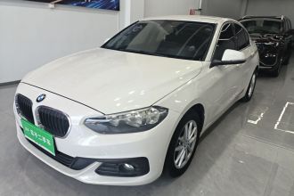 宝马1系 2017款 118i 时尚型
