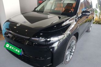 零跑汽车 零跑C16 2026款 增程 280激光雷达智尊版 6座