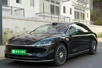 鸿蒙智行 享界S9 2025款 增程 Ultra