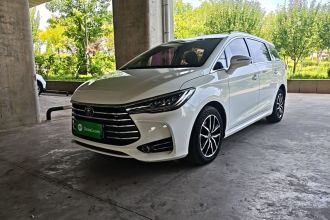 比亚迪 宋MAX 2017款 1.5T 自动智联精英型 7座