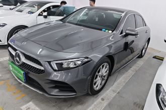 奔驰A级 2022款 A 200 L 运动轿车时尚型
