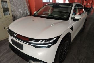 极氪7X 2025款 75kWh 后驱智驾版