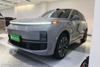 理想汽车 理想L9 2025款 Ultra 智能焕新版