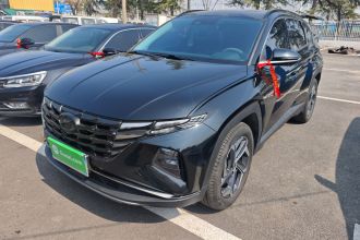 现代 2023款 途胜L 1.5T 自动两驱DLX豪华版