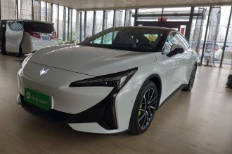 ARCFOX极狐 极狐 阿尔法S5 2024款 708MAX 200kW