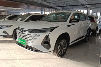 长安CS75 PLUS 2026款 智慧冠军版 1.5T 新蓝鲸 智航型