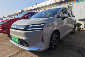 五菱汽车 星光730新能源 2025款 纯电 500km 豪华型