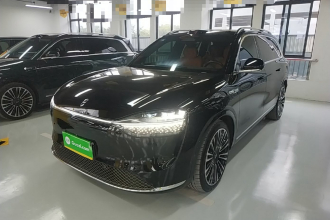 鸿蒙智行 问界M9 2024款 纯电 Ultra版 100kWh 6座版