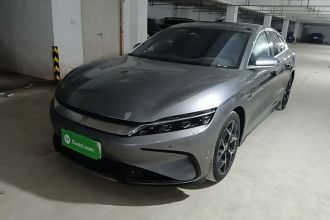 比亚迪 汉 2022款 EV 创世版 715KM前驱旗舰型