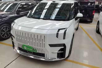极氪009 2024款 六座行政版四驱 108kWh