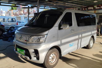 长安凯程 长安睿行M60 2023款 1.5L GDI舒适型客车6/7座