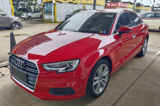 奥迪A3 2018款 30周年年型 Limousine 35 TFSI 进取型