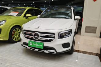 奔驰GLB 2022款 GLB 220 动感型