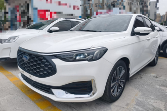 福特 福睿斯 2021款 1.5L 自动钻石版
