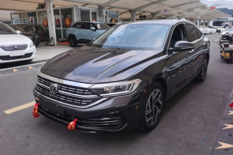 大众 速腾 2024款 300TSI DSG超越版