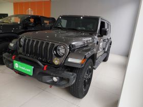 Jeep 牧马人 2022款 2.0T 高地四门版