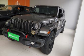 Jeep 牧马人 2022款 2.0T 高地四门版