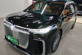 岚图汽车 岚图梦想家 2025款 PHEV 四驱旗舰鲲鹏版