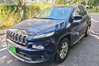 Jeep 自由光 2016款 2.4L 专业版