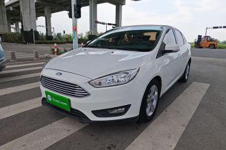 福特 福克斯 2017款 三厢 1.6L 自动舒适型智行版