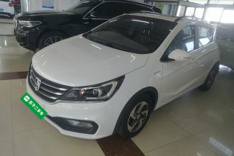 宝骏310 2017款 1.5L 自动豪华型