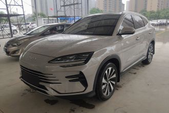 比亚迪 宋PLUS新能源 2024款 荣耀版 DM-i 110km 旗舰型