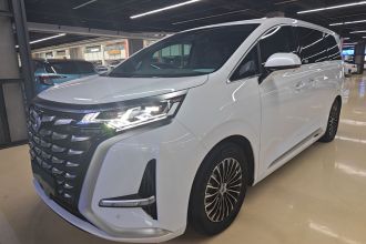 腾势D9 2022款 DM-i 970 四驱尊荣型