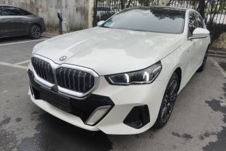 宝马5系 2024款 530Li 领先型 M运动套装