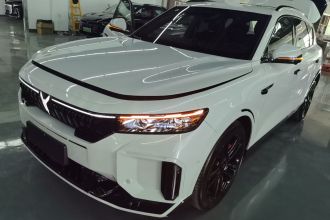 岚图汽车 岚图FREE 2025款 318 259km 四驱探索版
