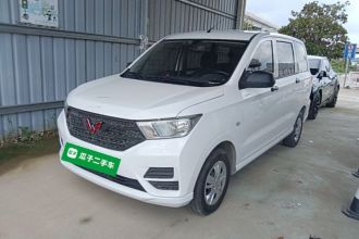 五菱汽车 五菱宏光 2021款 改款1.5L S基本型 电动助力LAR