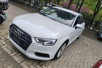 奥迪A3 2018款 30周年年型 Limousine 35 TFSI 进取型