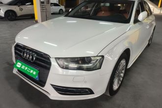 奥迪A4L 2015款 35 TFSI 自动标准型