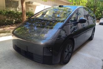 理想汽车 理想MEGA 2025款 Home 家庭特别版