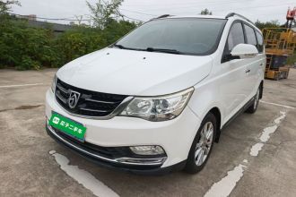 宝骏730 2016款 1.5L 手动舒适型 7座 国V