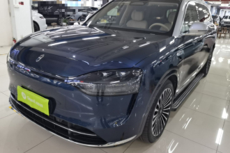AITO 问界 问界M9 2025款 增程 Ultra版 52kWh 6座版 (192线激光雷达）