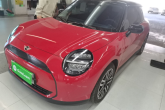 电动MINI COOPER 2025款 456km COOPER E 经典派
