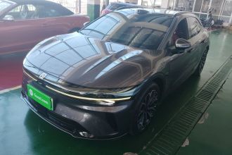 极氪007GT 2025款 后驱智驾版 75kWh