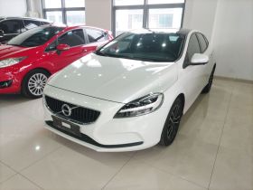 沃尔沃V40 2018款 T3 智逸版