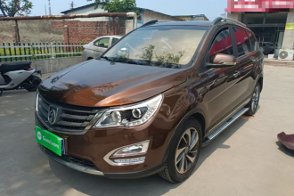 宝骏560 2015款 1.8L 手动豪华型