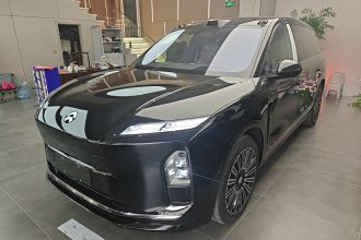 蔚来ES8 2026款 七座行政豪华版