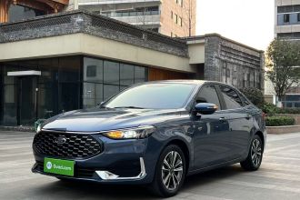 福特 福睿斯 2021款 1.5L 自动钻石版