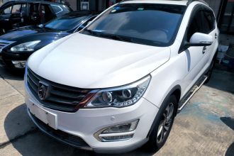 宝骏560 2016款 1.5T 手动豪华型
