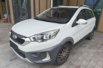 北汽昌河Q25 2016款 1.5L 自动乐慧版