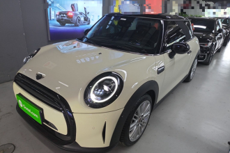 MINI 2023款 1.5T COOPER 艺术家