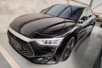 比亚迪 汉 2022款 DM-i 242KM 旗舰型