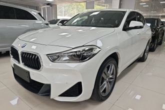 宝马X2 2021款 改款 sDrive25i M运动套装