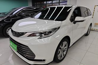 丰田 赛那SIENNA 2024款 2.5L混动 臻享尊贵版